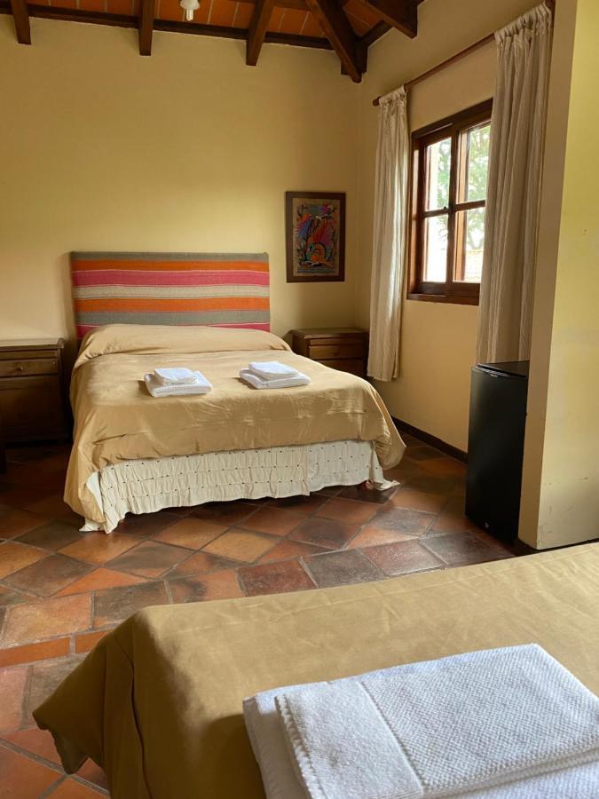 Hotel Torrontes Сан Лоренсо Екстериор снимка