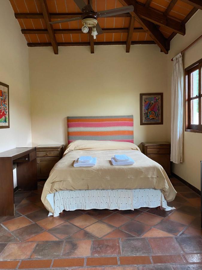 Hotel Torrontes Сан Лоренсо Екстериор снимка