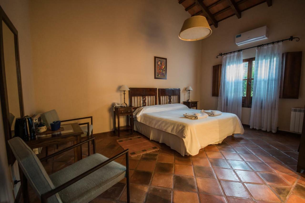 Hotel Torrontes Сан Лоренсо Екстериор снимка
